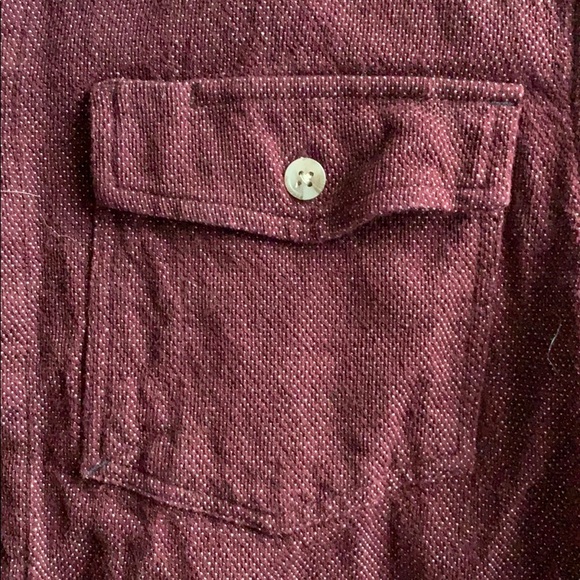 Men’s Goodfellow Button Down Shirt - Picture 2 of 3